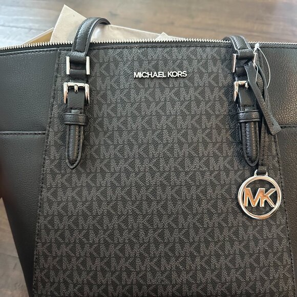 Mickael Kors Large Tote Bag - Picture 1 of 7